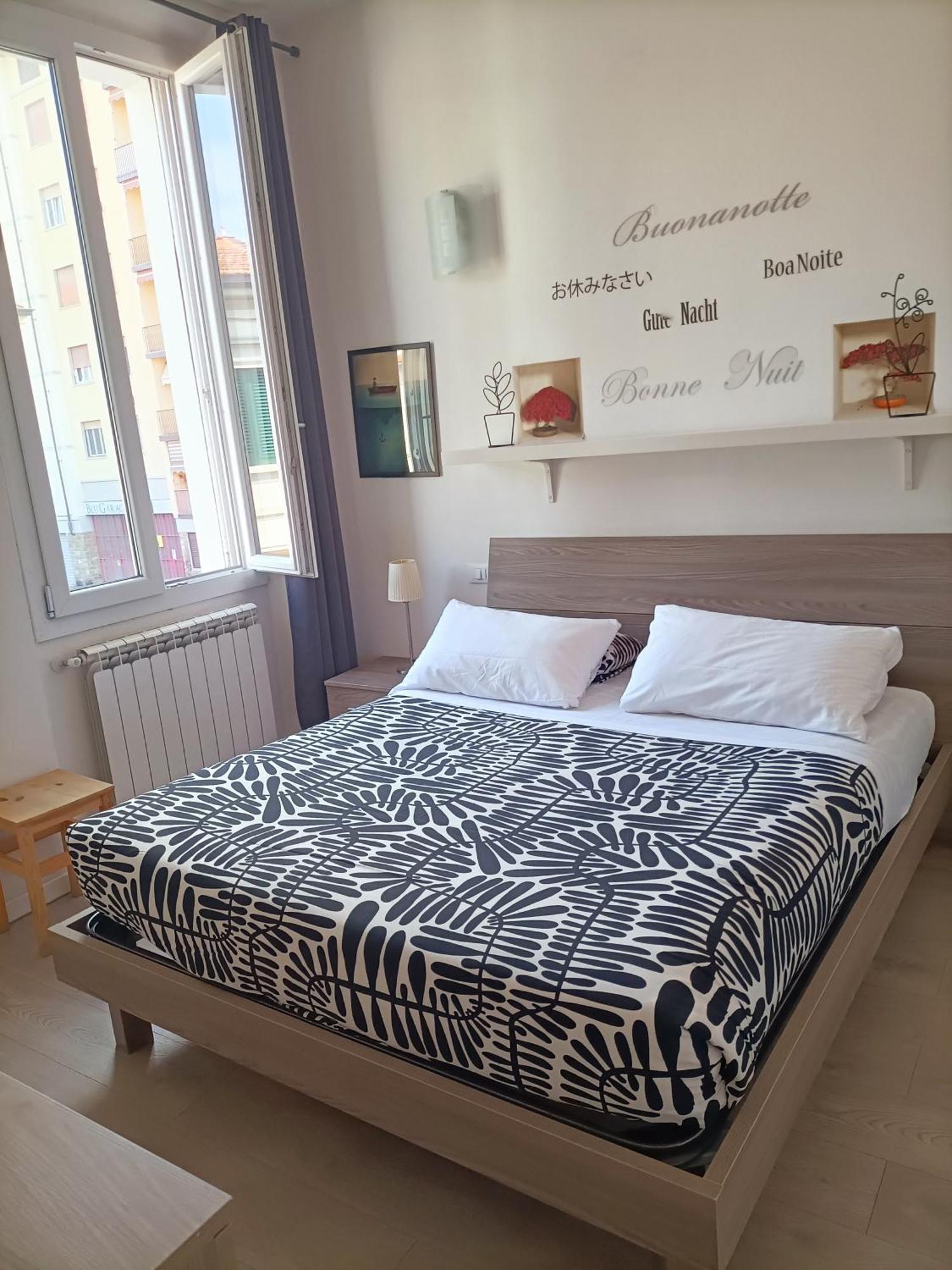 Meri Apartment ฟลอเรนซ์ ภายนอก รูปภาพ
