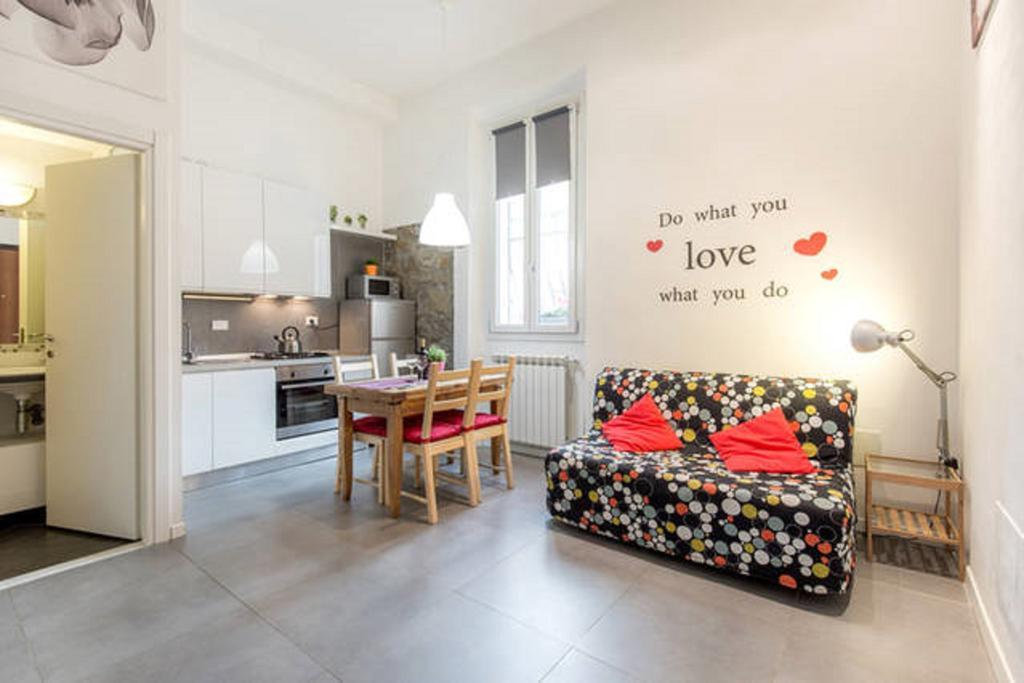 Meri Apartment ฟลอเรนซ์ ภายนอก รูปภาพ